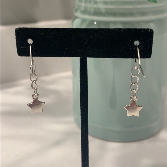 Earings - Picture 3 of 3